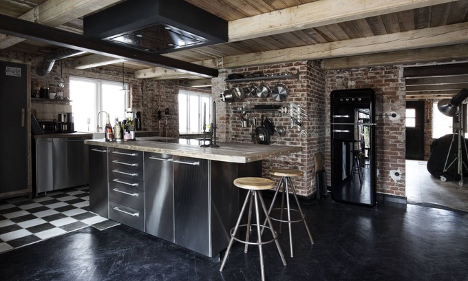 Tating House | New! THE ROOM No. 35 townhouse