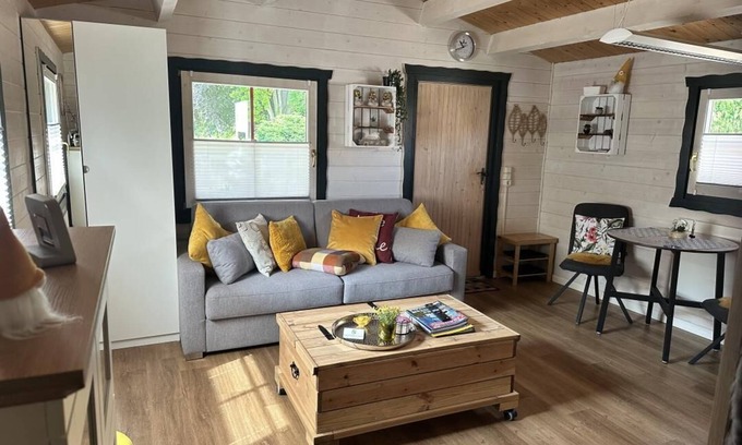 Schoeningen House | NEW Tiny House vacation cabin