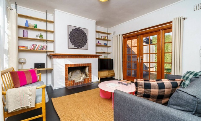 Ainslie House | New to VRBO: Classic 2BR with Modern Touch and Garden