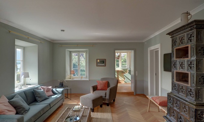 Tegernsee Apartment | New top-equipped vacation apartment - 20m to the lake in historic monastery fiefdom