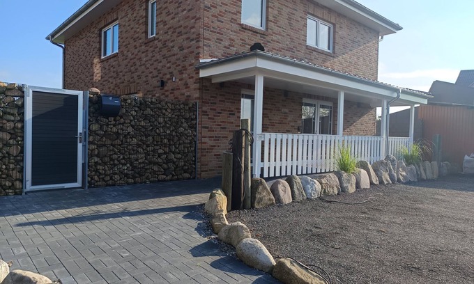 Schulp House | New town villa Flut for up to 14 people near the North Sea in a peripheral location with dog