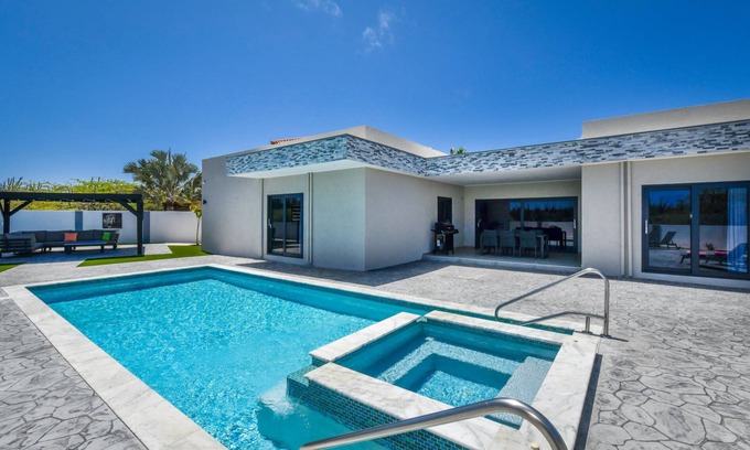 Boroncana Villa | New Villa Luel/3BR/Priv Pool/5 min to Palm Beach, New Villa Luel/3BR/Priv Pool/5 min to Palm Beach