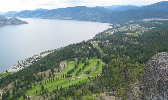 Central Okanagan House | New Zealand Hospitality In The Okanagan