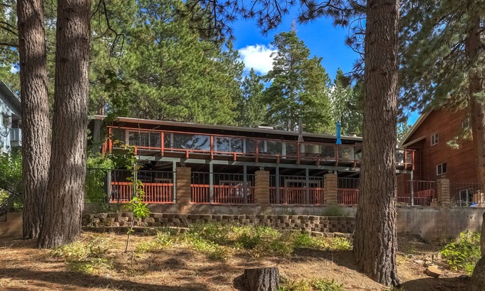Skyland House | *NEW* Zephyr Cove Zen - Hot tub & Summer Pool