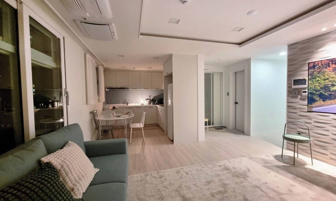 Cheonho-dong Villa | #NEWbuildings#Room3/Room2/Bathroom2/Outdoor Terrace#Maximum8people @Double-floor