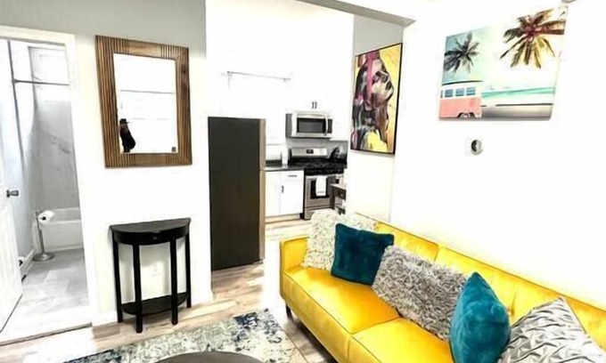 Schenectady Apartment | Newly 5 Star 2 Beds 1 Bath Perfect Short term Rental