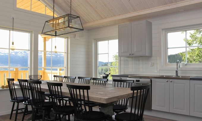 Bjornange House | Newly built semi-detached house (house part 1) in Åre / Sadeln, Ski in
