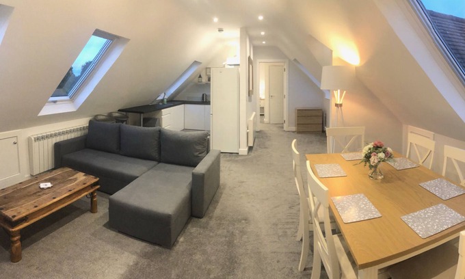 Landford Apartment | Newly Refurbished Apartment in the beautiful New Forest