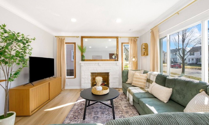Parma Heights Apartment | Newly Remodeled Home With a Game Room!