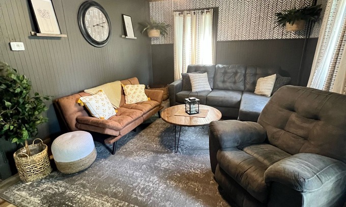 Potsdam Apartment | Newly remodeled luxury first floor apartment. Minutes away from SUNY Potsdam!