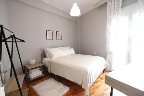 Kozani Apartment | Newly Renovated Central 2 Bedroom Apartment in Kozani