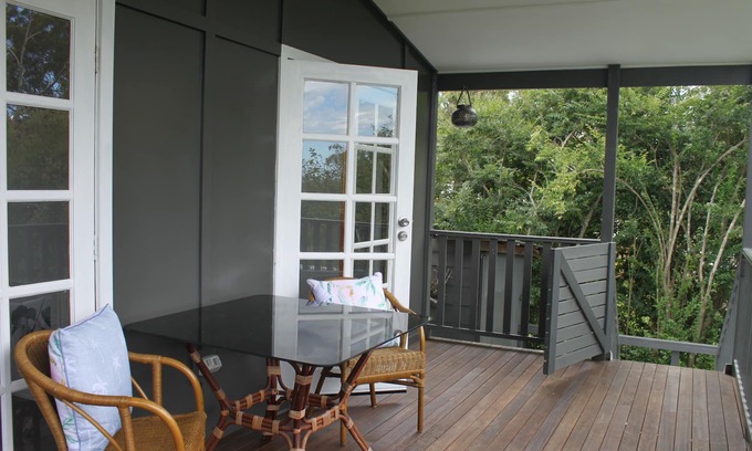 Aylmerton House | Newly renovated charming country cottage near Mittagong & Bowral