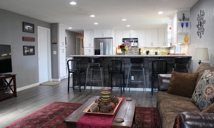 Lacey House | Newly renovated house in Olympia. Great for families.