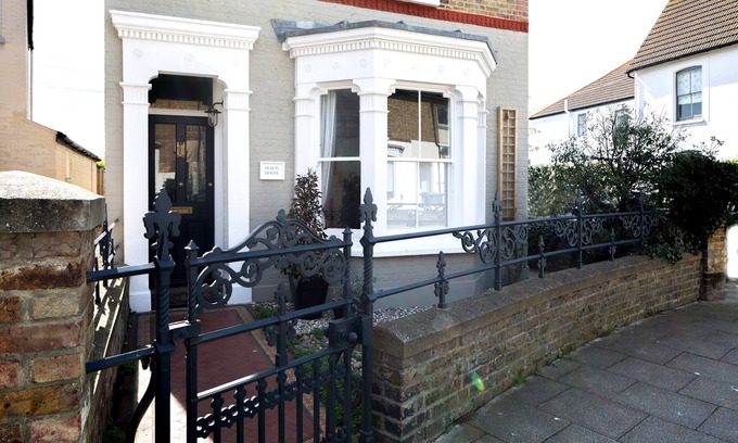Whitstable House | Newly Renovated Period Home in Conservation Area, Just a Short Walk to the Sea