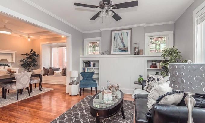 The Southampton House | ☆ Newly Renovated ☆Yard☆Close to Local Attractions