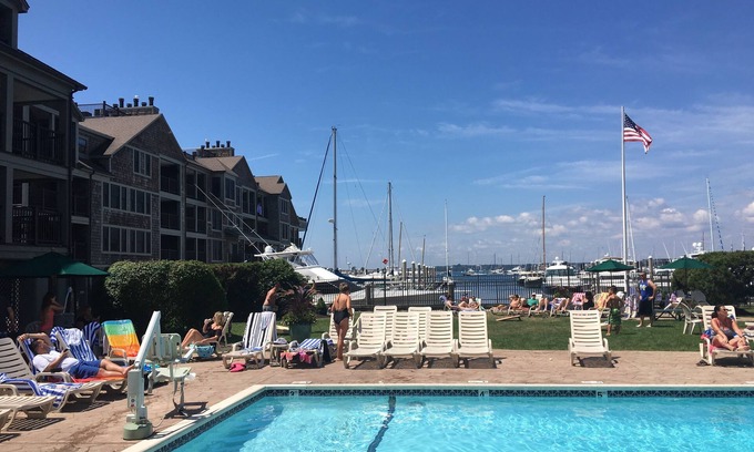 Yachting Village Condo | Newport Onshore - Thames St waterfront! Central location to harbor attractions.