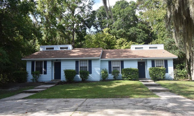 St. Marys House | Nice 2 Bedroom Great for Contractors