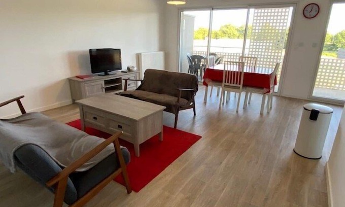 Hennebont Apartment | Nice apartment 4 people in Hennebont wifi - near Lorient 3 stars