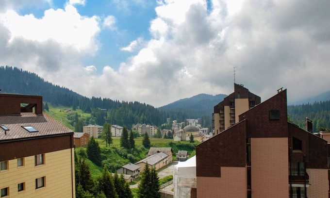 San Bernardino Apartment | Nice apartment for 4 guests with pool, WIFI, TV, balcony, pets allowed and panoramic view