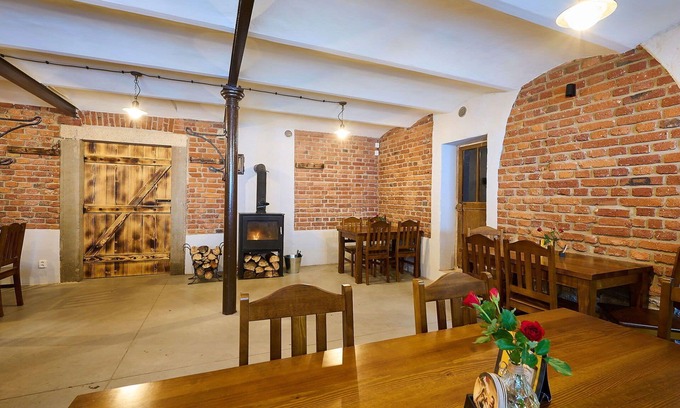 Desna Apartment | Nice apartment for 4 people with pool, WIFI, TV and patio