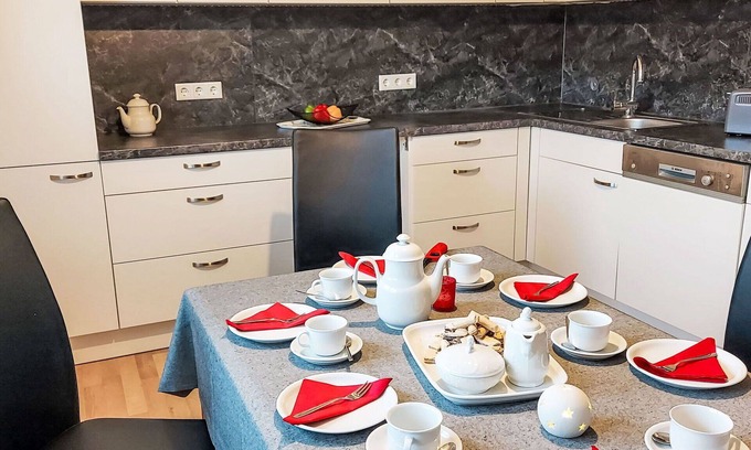Steinheim Apartment | Nice apartment for 4 guests with WIFI, TV, terrace and parking