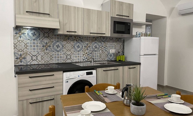 Spotorno Apartment | Nice apartment for 8 guests with WIFI, A/C and TV