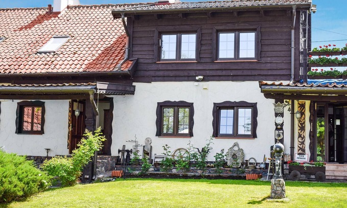 Rydzewo Apartment | Nice apartment in Rydzewo with WiFi