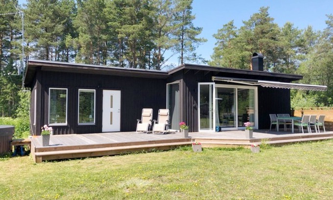 Larbro House | Nice cottage in Lärbro, 150 m from one of Gotland's quietest beaches | SE12051