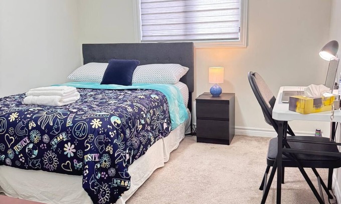 Thorold House | Nice Cozy Room in Thorold, close to Niagara Falls