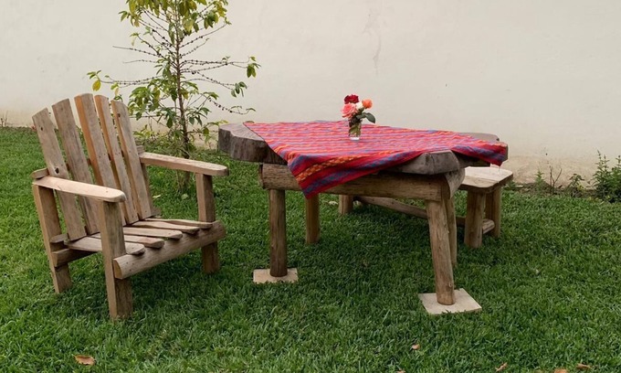 Jaibalito House | nice economic room private bath garden view
