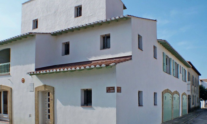 Saintes-Maries-de-la-Mer Apartment | Nice apartment for 2 guests with WIFI, TV, balcony and parking