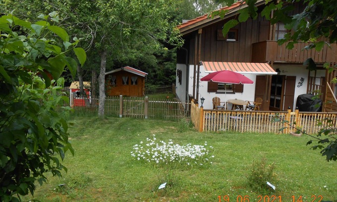 Kattersdorf House | Nice holiday home "Aunt Emma" in Regen, Bavarian Forest, pets welcome