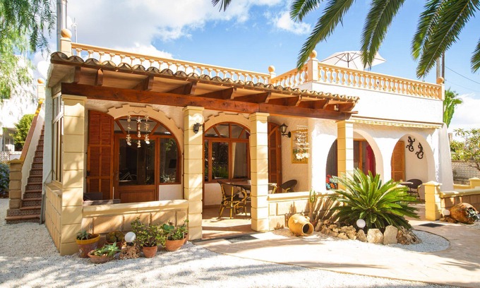 Son Servera House | Nice holiday home with Mediterranean garden in Cala Millor