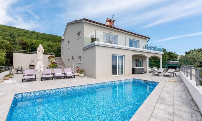 Brovinje House | Nice home in Labin - Rabac with sauna