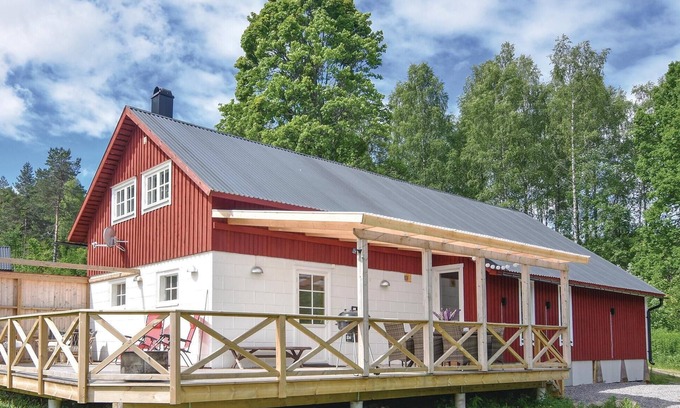 Rullan House | Nice home in Långserud with sauna