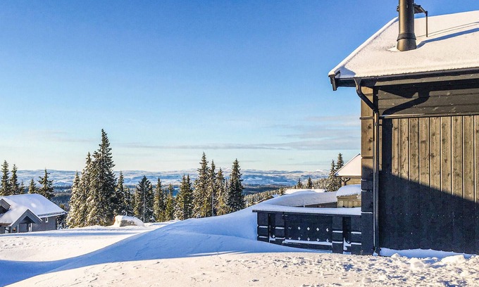 Lillehammer House | Nice home in Lillehammer with sauna