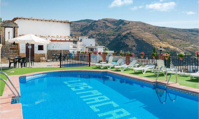 Mecina Bombaron House | Nice Home In Mecina Bombarón With Wifi