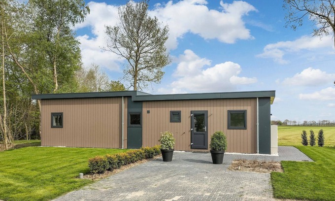Oosterwolde House | Nice home in Oosterwolde with WiFi
