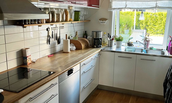 Roslunda-Kronotorp House | Nice house near the center of Ängelholm | SE01035