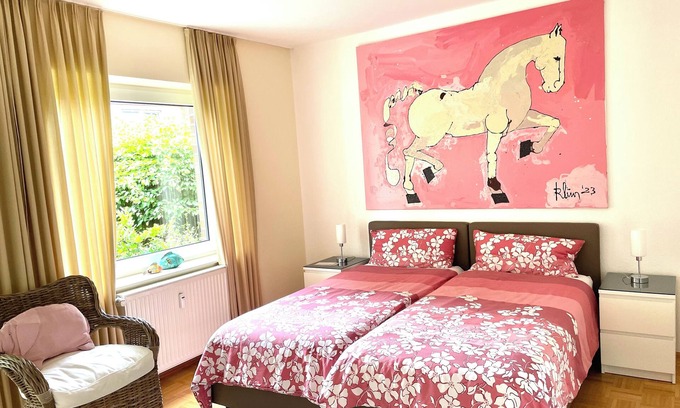 Burgeresch Apartment | Nice living in a quiet and central location - 2 bedrooms/WM/TR/1 car parking space