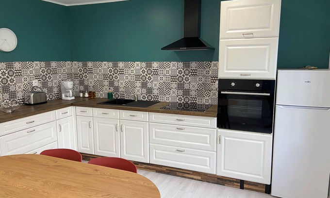 Bruay-la-Buissiere Apartment | Nice, quiet studio