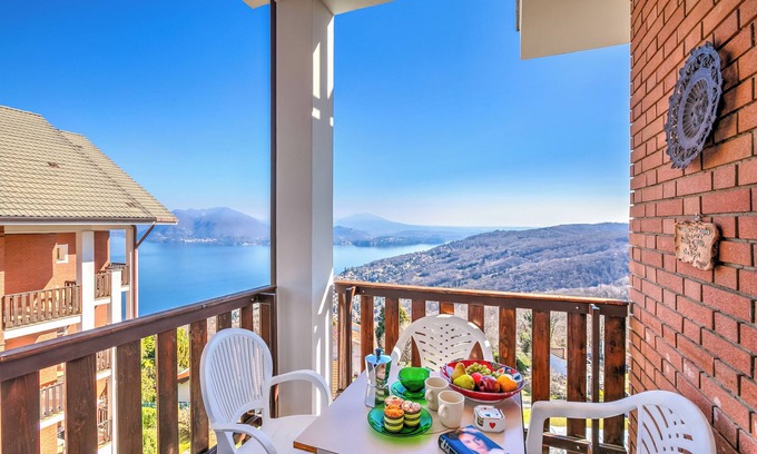 Levo Apartment | Nicoletta's Lake View Stresa, Stresa, Italy
