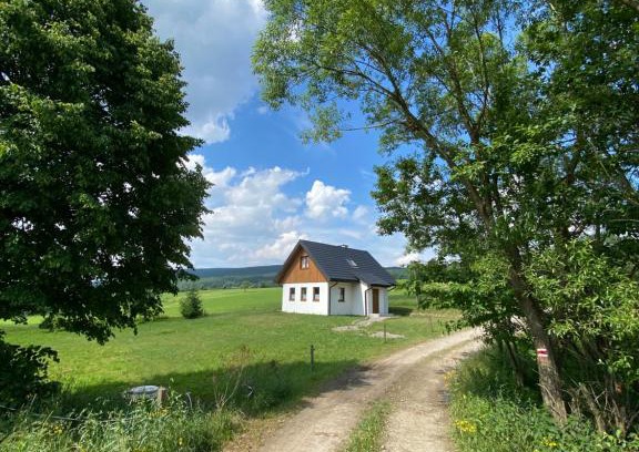 Wapienne House | Niedźwiedziówka Bartne
