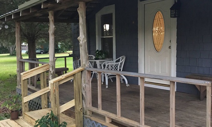 Fairhope House | Nina's Cottage - aka Grandma's House of Silverhill