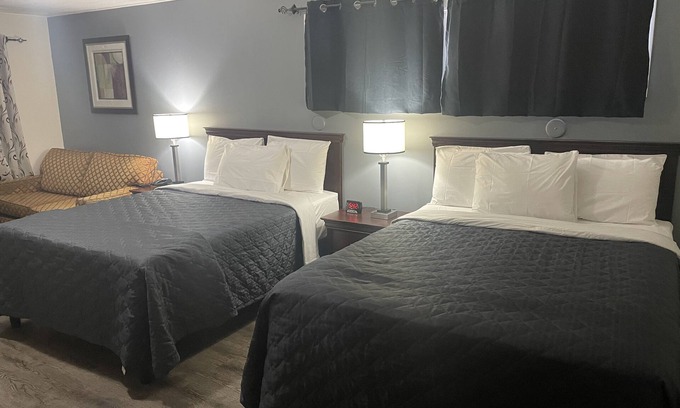 Cornwall Hotel | Nites Inn Motel