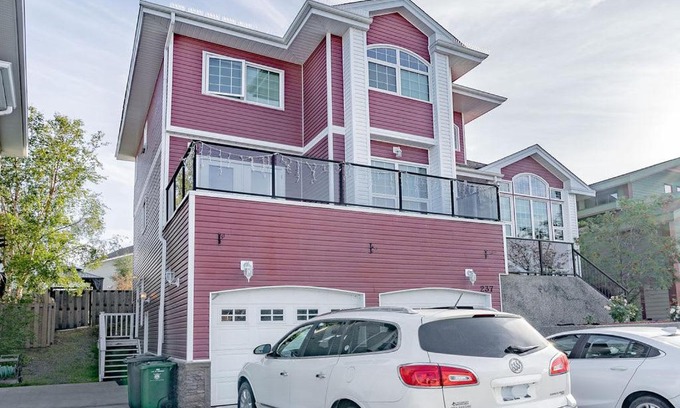 Yellowknife Apartment | NN - The Hideaway - Yellowknife 1-bed 1-bath