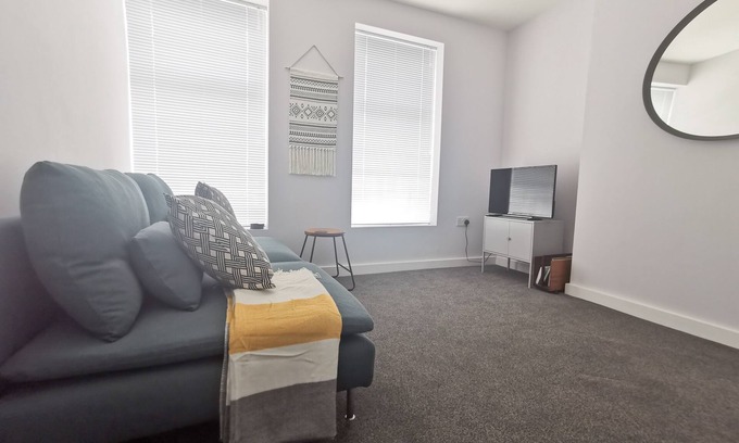 Roath Apartment | No.2 Richmond Apartments by Switchback Stays