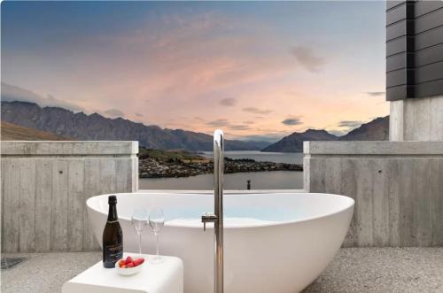 Queenstown Apartment | No.8 Queenstown