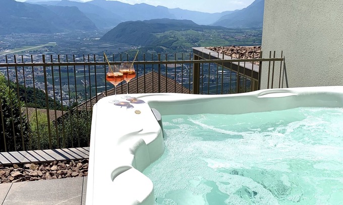 San Genesio Atesino Apartment | NoAN Panorama Suite Arendt