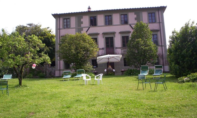 Nocchi Villa | Noble villa for 16 people, with park and pool in Tuscany